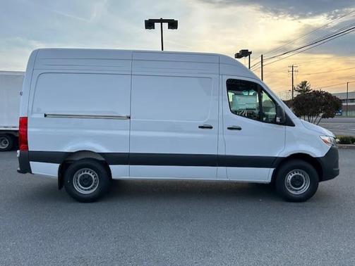 2026 Mercedes-Benz Sprinter 2500 High Roof