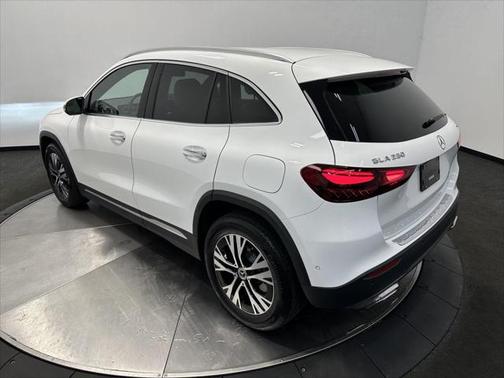 2025 Mercedes-Benz GLA 250 4MATIC