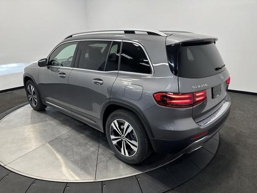 2026 Mercedes-Benz GLB 250 4MATIC