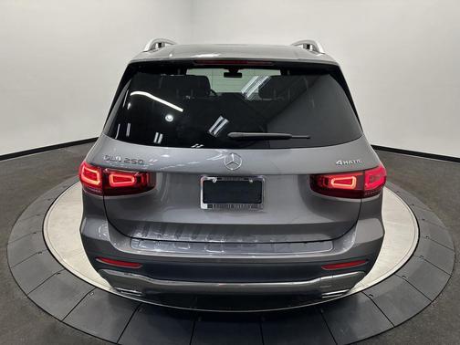 2021 Mercedes-Benz GLB 250 4MATIC
