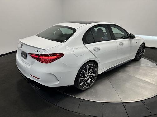 2025 Mercedes-Benz AMG C 43 4MATIC