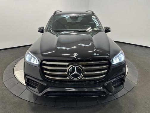 2025 Mercedes-Benz GLS 450 4MATIC