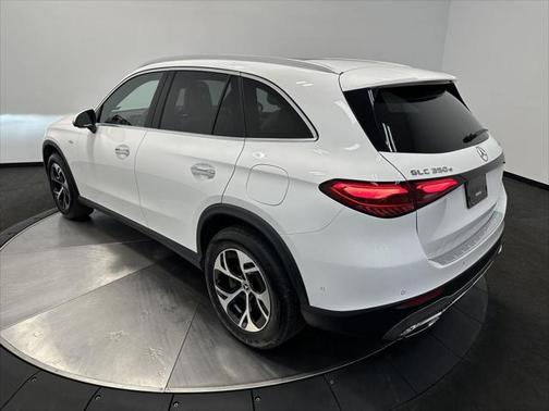 2025 Mercedes-Benz GLC 350e Base
