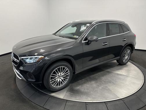 2026 Mercedes-Benz GLC 300 4MATIC