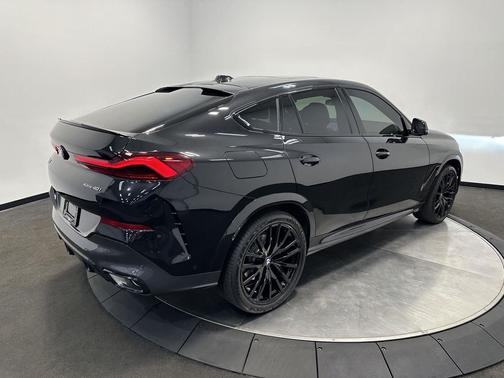 Black Sapphire Metallic 2026 BMW X6 xDrive40i