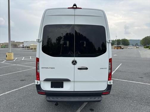 2024 Mercedes-Benz Sprinter 2500 Standard Roof