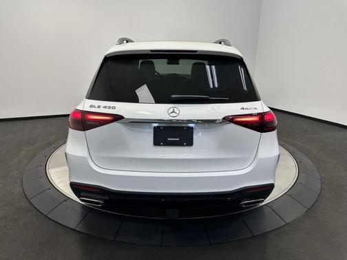 Polar White 2026 Mercedes-Benz GLE 450 4MATIC
