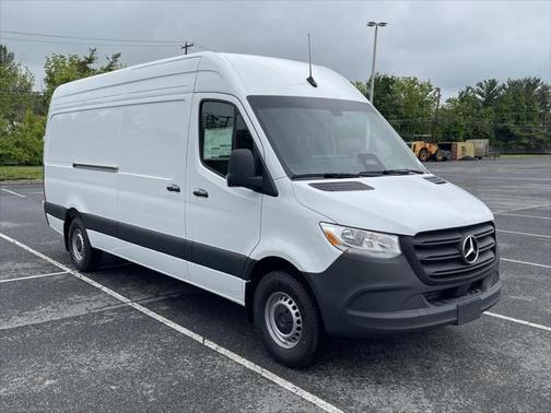 2025 Mercedes-Benz Sprinter 2500 High Roof