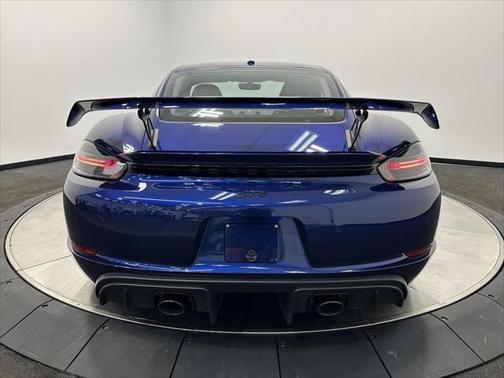 2022 Porsche 718 Cayman GT4