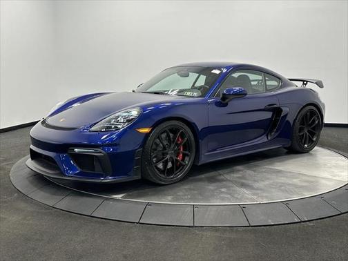 2022 Porsche 718 Cayman GT4