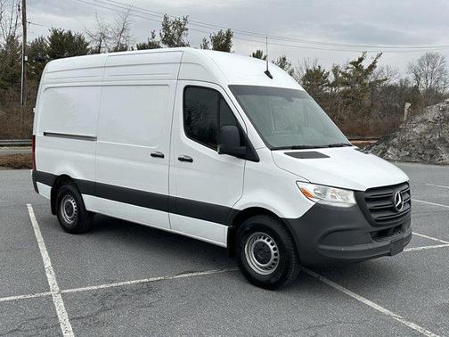2024 Mercedes-Benz Sprinter 2500 Standard Roof