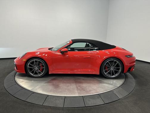 2023 Porsche 911 Carrera 4S Cabriolet