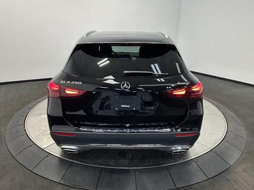 2026 Mercedes-Benz GLA 250 4MATIC