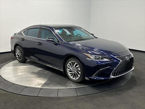 2025 Lexus ES 350 Luxury
