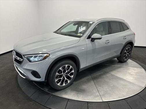 2025 Mercedes-Benz GLC 350e Base