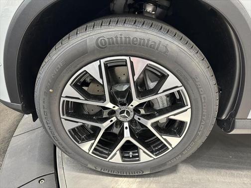 2025 Mercedes-Benz GLC 350e Base