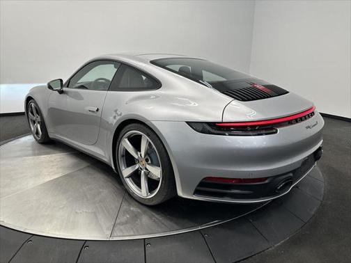 2024 Porsche 911 Carrera T