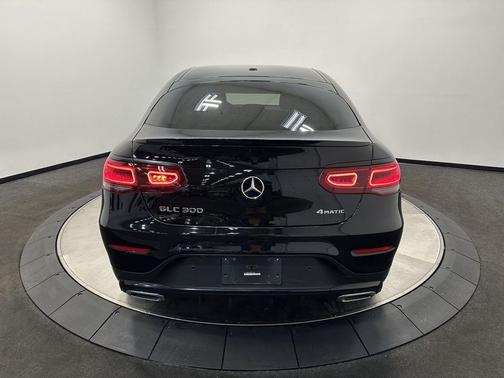 2021 Mercedes-Benz GLC 300 4MATIC Coupe