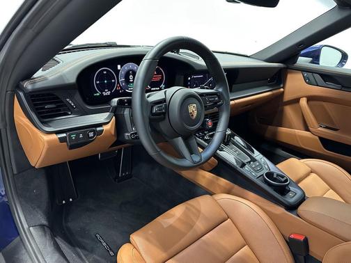 2025 Porsche 911 Carrera GTS