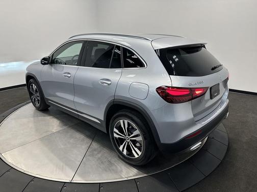 2026 Mercedes-Benz GLA 250 4MATIC