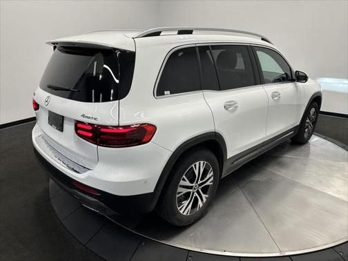 2025 Mercedes-Benz GLB 250 4MATIC