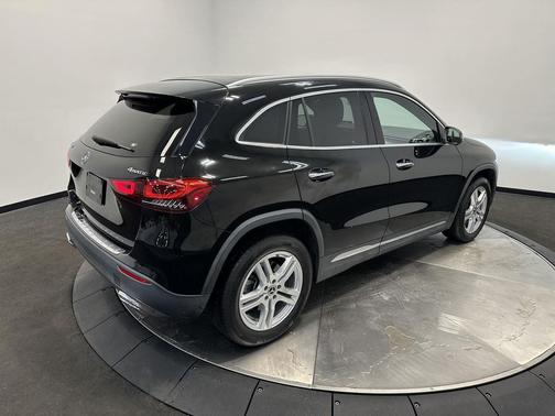 2021 Mercedes-Benz GLA 250 Base 4MATIC