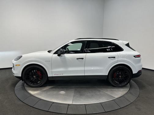 White 2026 Porsche Cayenne Cayenne S E-Hybrid