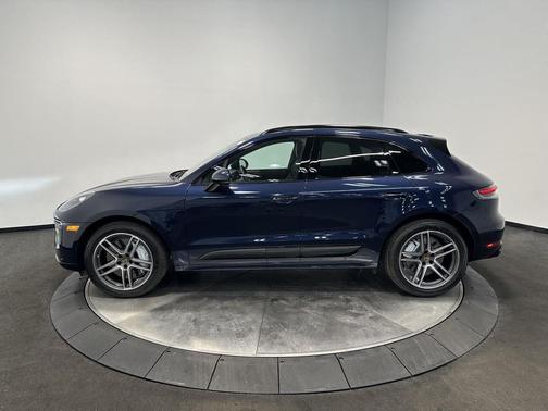 2021 Porsche Macan Turbo