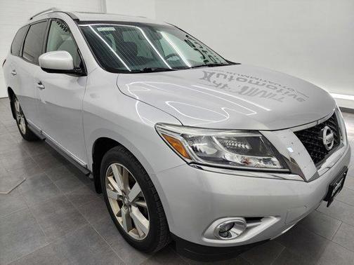 2016 Nissan Pathfinder Platinum