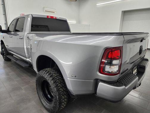 2023 RAM 3500 Big Horn Crew Cab 4x4 8' Box