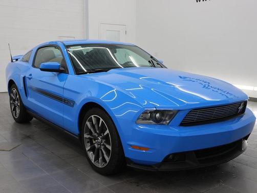 Grabber Blue 2011 Ford Mustang GT Premium
