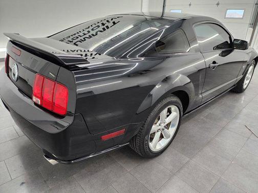 2008 Ford Mustang GT Deluxe