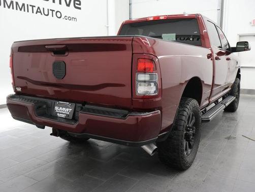 2022 RAM 2500 Big Horn Crew Cab 4x4 6'4' Box