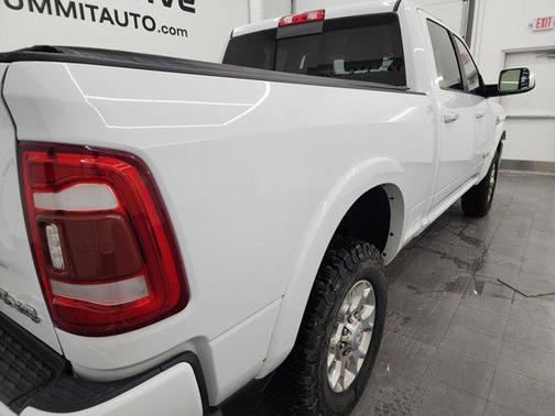 2022 RAM 2500 Laramie Crew Cab 4x4 6'4' Box