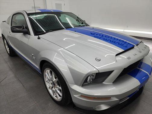 2009 Ford Shelby GT500 Base