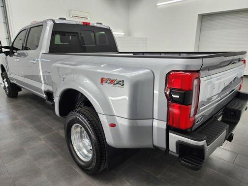 2024 Ford F-350 Platinum