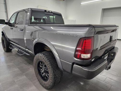 2018 RAM 2500 Laramie Crew Cab 4x4 6'4' Box