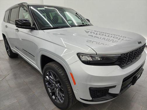 2025 Jeep Grand Cherokee L Summit Reserve