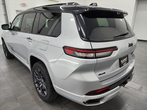 2025 Jeep Grand Cherokee L Summit Reserve