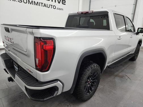 2022 GMC Sierra 1500 AT4X
