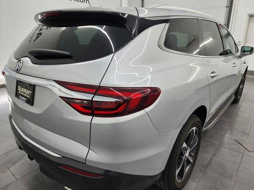 2020 Buick Enclave AWD Essence