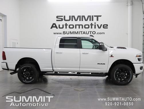 Bright White Clearcoat 2026 RAM 3500 Laramie Crew Cab 4x4 6'4' Box