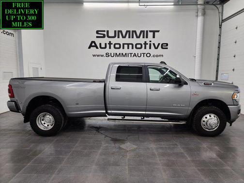 2022 RAM 3500 Big Horn Crew Cab 4x4 8' Box