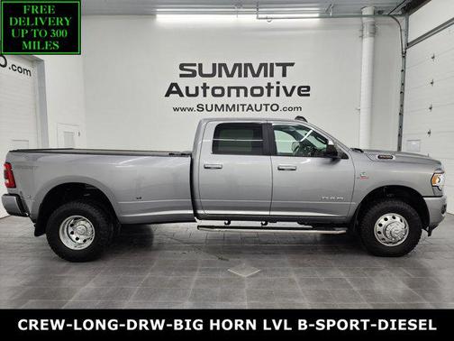 2022 RAM 3500 Big Horn Crew Cab 4x4 8' Box