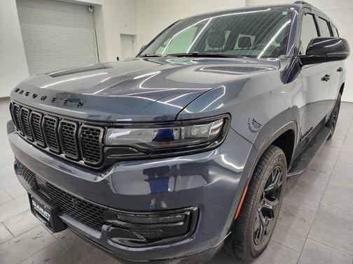 2023 Jeep Wagoneer Series II Carbide 4x4