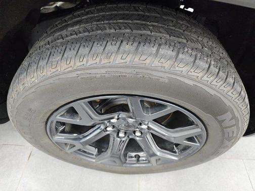 2023 Jeep Wagoneer Series II Carbide 4x4