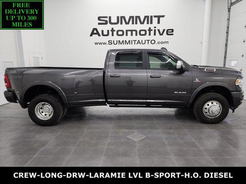 2022 RAM 3500 Laramie Crew Cab 4x4 8' Box