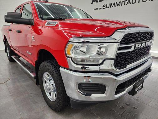 2021 RAM 2500 Tradesman Crew Cab 4x4 6'4' Box
