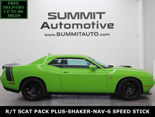 Green Go Clearcoat 2017 Dodge Challenger R/T Scat Pack