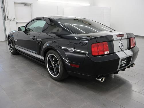 Black Clearcoat 2007 Ford Mustang Shelby GT